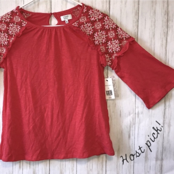 crown & ivy Other - NWT Crown & ivy New Girls top size 16